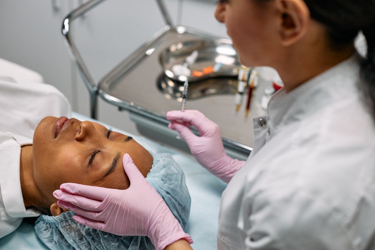 医療脱毛は皮膚科でできる？クリニック・病院との違いを解説